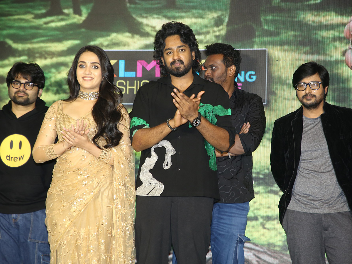 Roshan_20Kanakala_20Mowgli_20Movie_20Pre_20Release_20Event_20Photos__20_288_29.jpg 8
