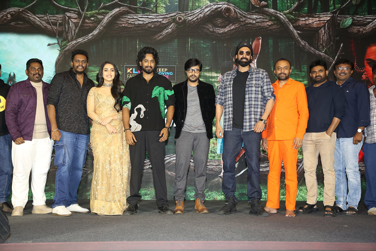 Roshan_20Kanakala_20Mowgli_20Movie_20Pre_20Release_20Event_20Photos__20_289_29.jpg 9