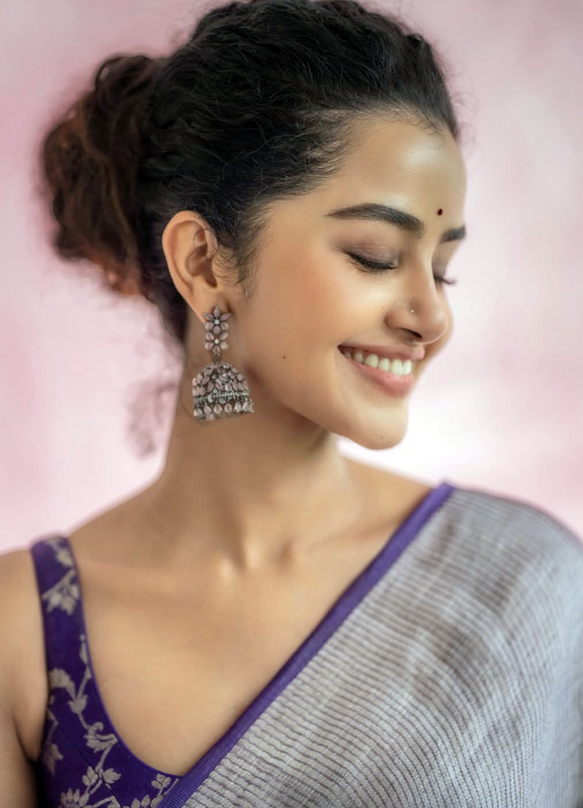 Anupamaparameswaran1.jpg 2