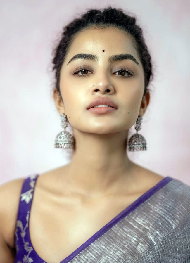 Anupamaparameswaran2.jpg 3