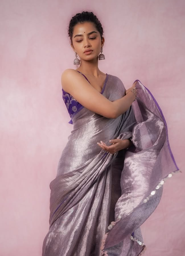 Anupamaparameswaran3.jpg 4