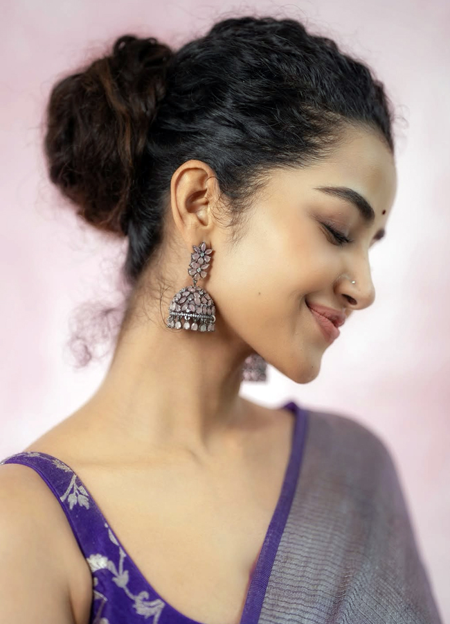 Anupamaparameswaran5.jpg 6