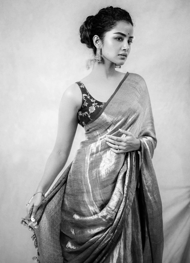 Anupamaparameswaran8.jpg 9
