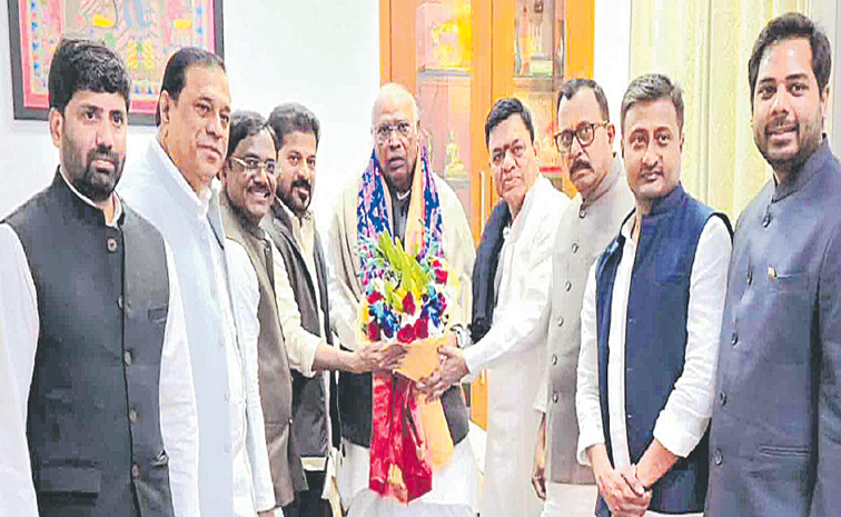KHARGE.jpg