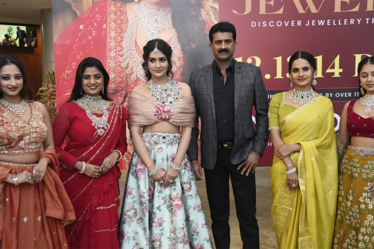 Actress_20Payal_20Rajput_20HiLife_20Jewels_20Exhibition_20Photos__20_287_29.jpg 7