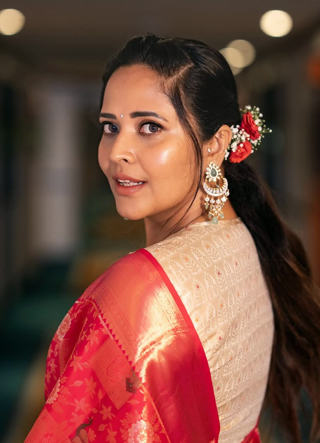 Anasuya1.jpg 2