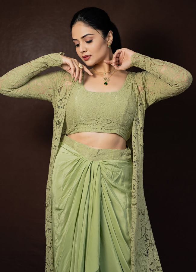 SreeMukhi6.jpg 7