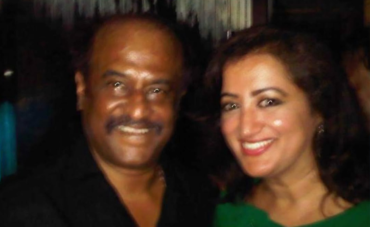 Super_20Star_20Rajinikanth_20Birthday.._20Sumalatha_20vintage_20memories_20Photos_20_283_29.jpg 5