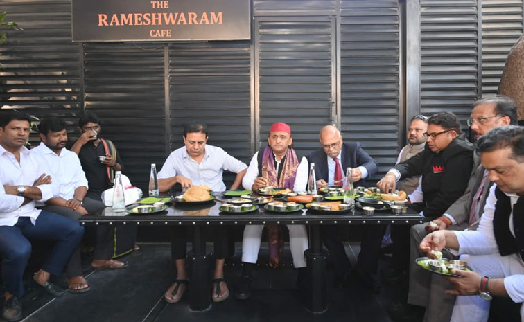 akhileshyadav1.jpg