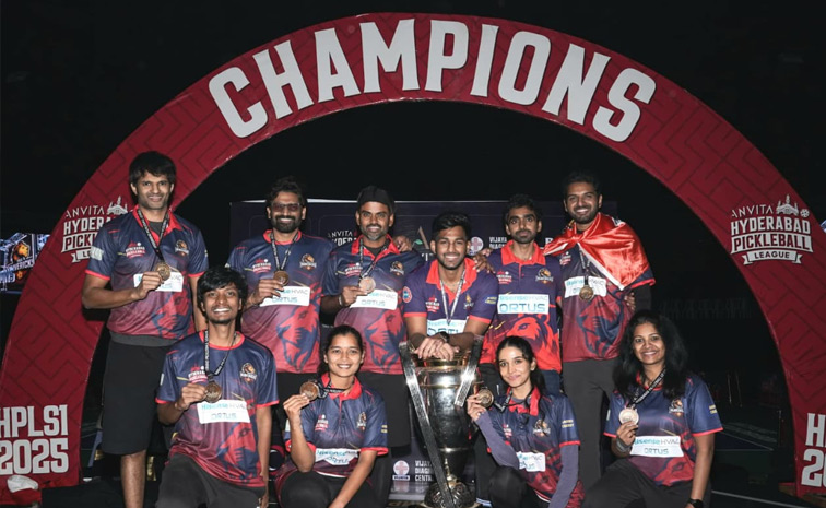 champions1.jpg