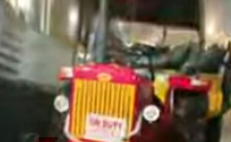 tractor.jpg