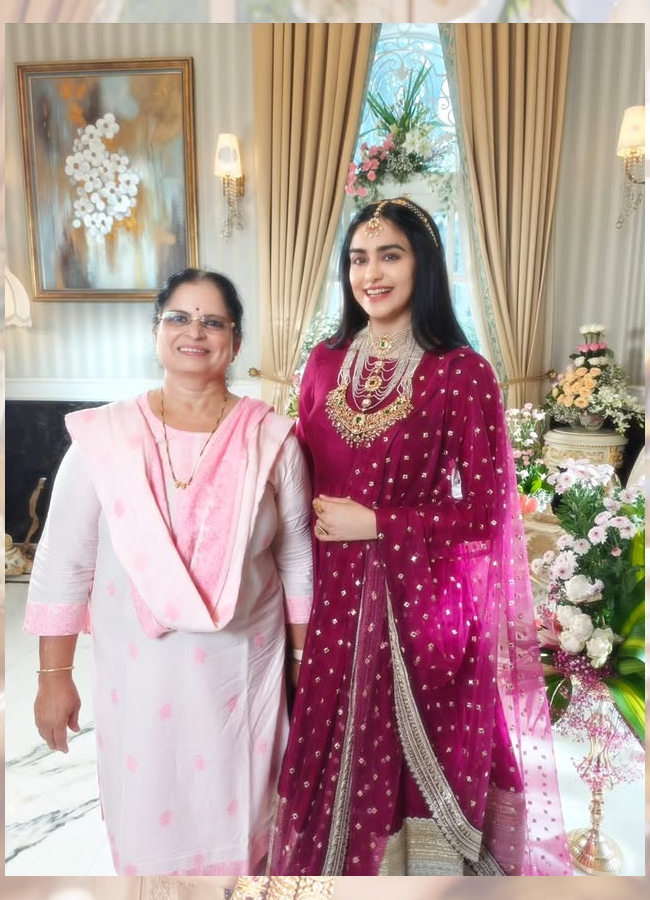 Adah_20sharma14.jpg 14