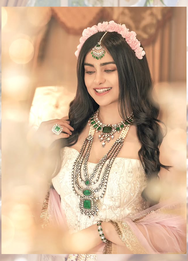 Adah_20sharma9.jpg 10