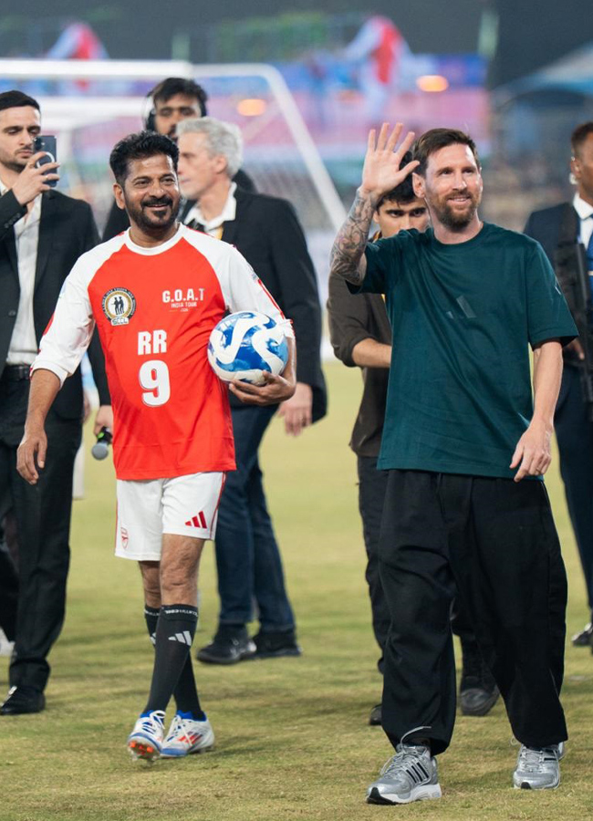 Messi_20at_20Uppal1.jpg 2