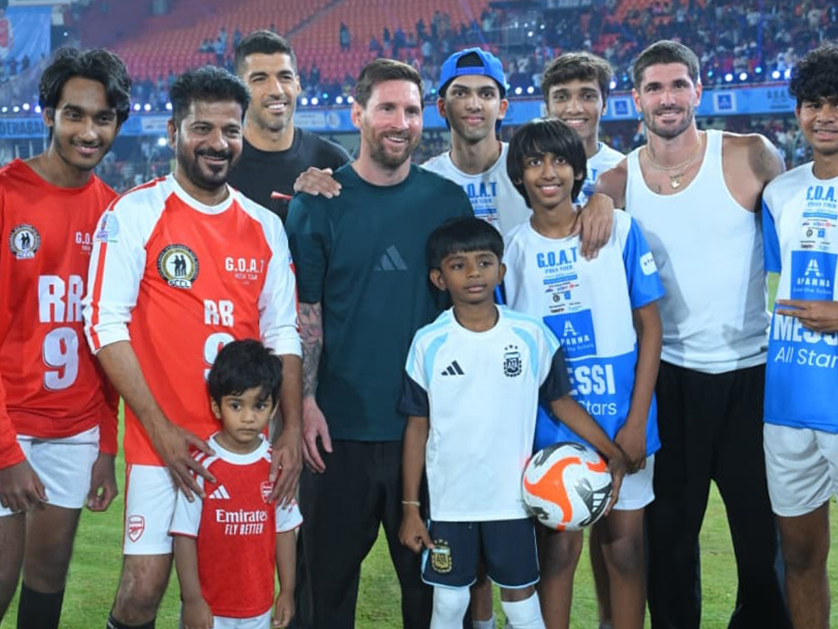 Messi_20at_20Uppal15.jpg 16