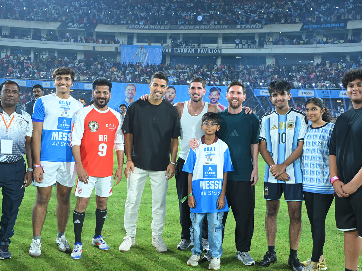 Messi_20at_20Uppal8.jpg 9