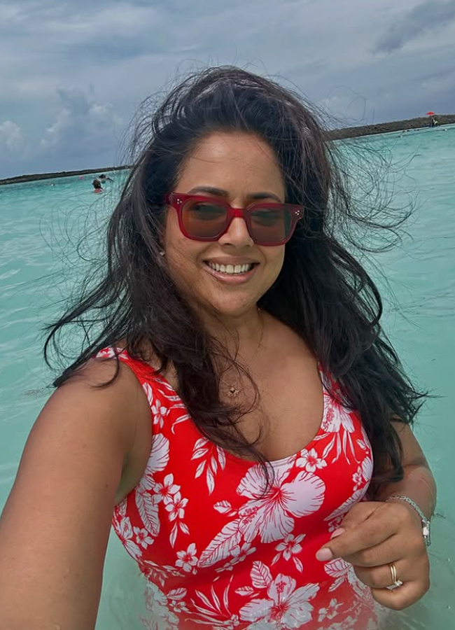 Sameera_20reddy_20birthday9.jpg 10