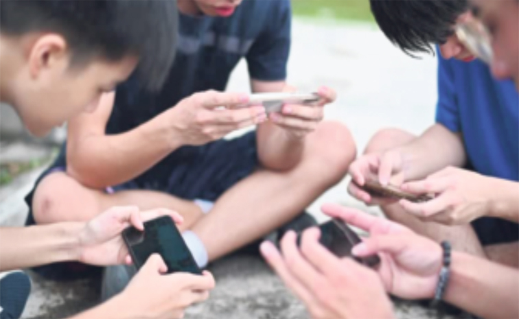 smartphones.jpg