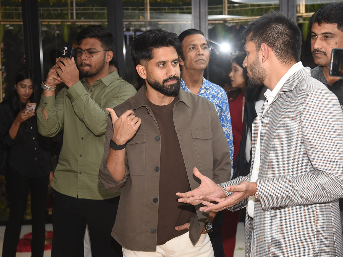 Naga_20Chaitanya_20at_20a_20luxury_20interior_20designer_20studio__20_284_29.jpg 4