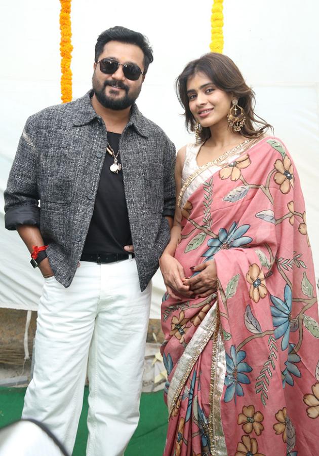 Bobby_20Simha_20New_20Movie_20Grand_20Opening_20Pooja_20Ceremony__20_2811_29.jpg 11