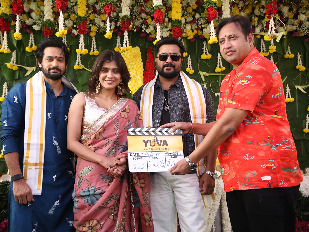 Bobby_20Simha_20New_20Movie_20Grand_20Opening_20Pooja_20Ceremony__20_281_29.jpg 1