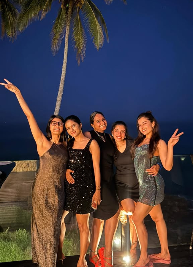 Rashmika5.jpg 6