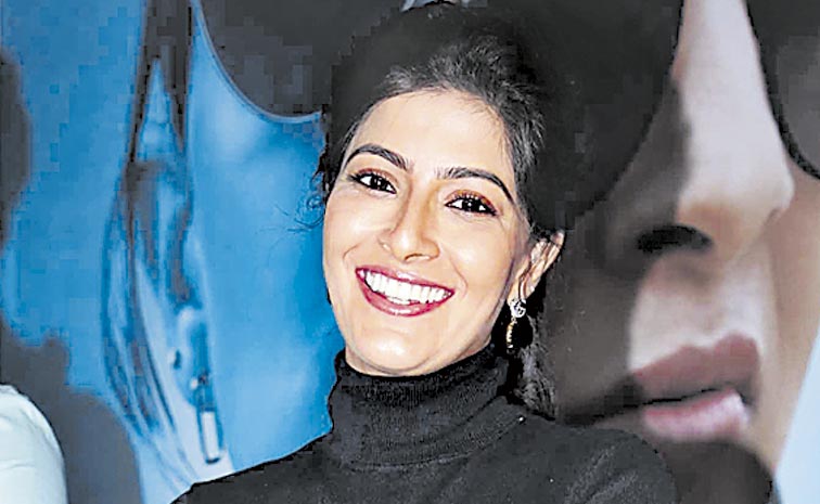 VaraLakshmi-SarathKumar.jpg