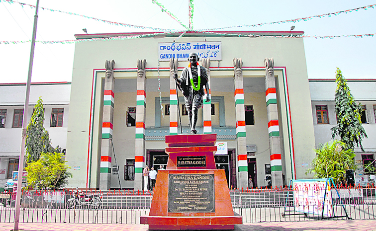 bhavan_20gandi.jpg