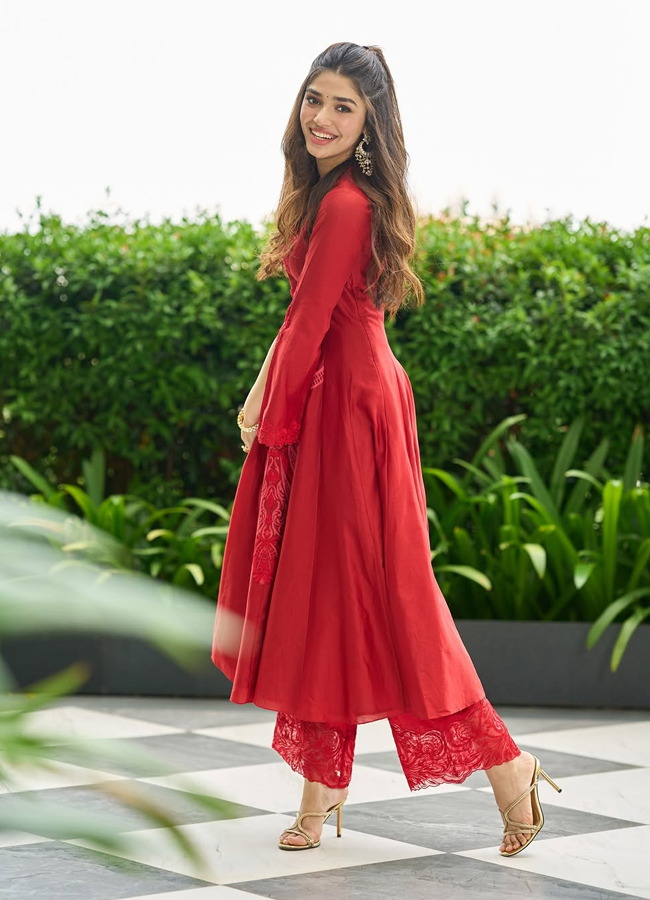 Krithi_20shetty10.jpg 11