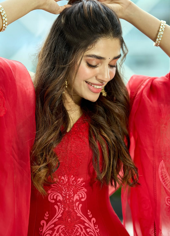 Krithi_20shetty6.jpg 7
