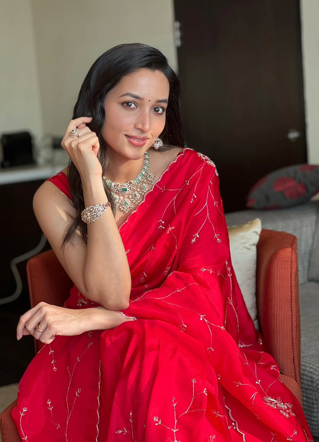 Srindhi_20shetty5.jpg 6