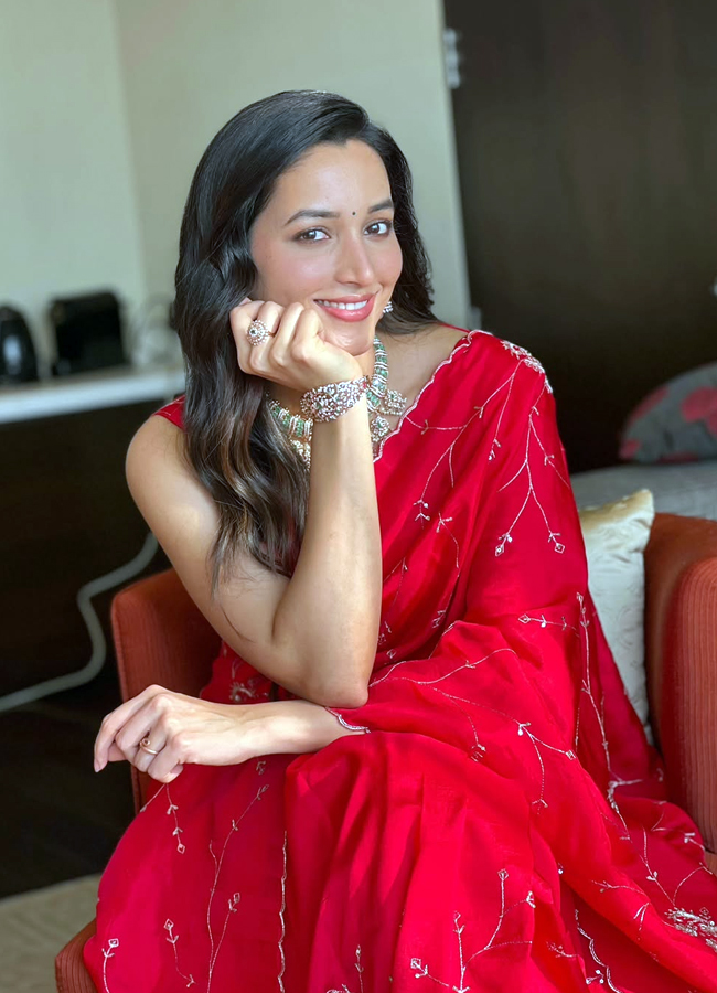 Srindhi_20shetty8.jpg 9