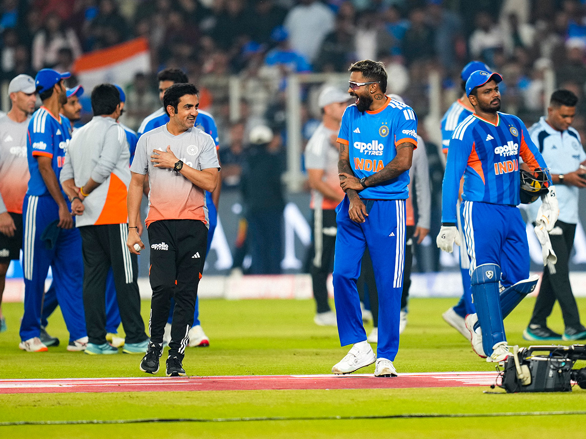 T20_20cricket_20match_20between_20India_20and_20South_20Africa_20in_20Ahmedabad__20_284_29.jpg 4