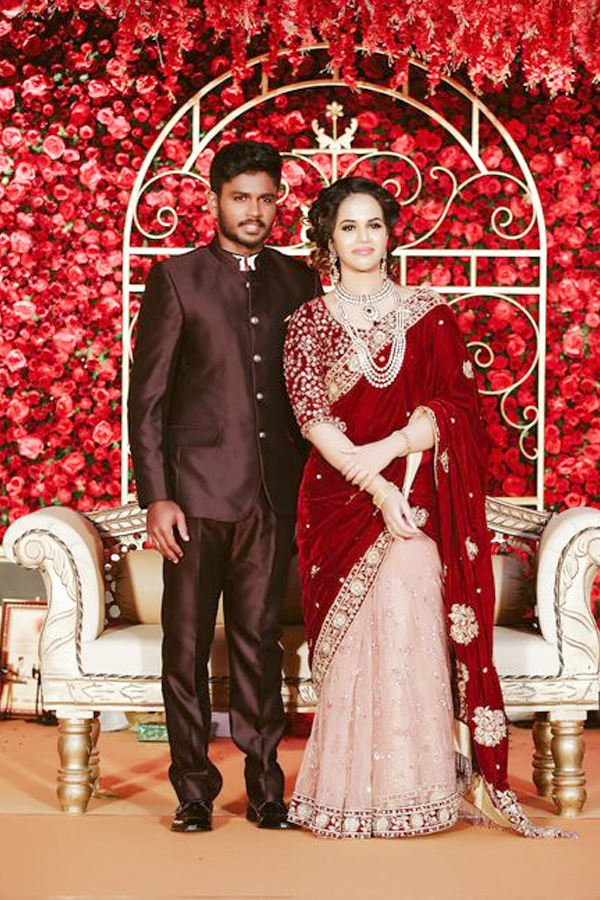Sanju_20Samson_20wishes_20wife_20on_207th_20anniversary_20Special_20Photos_20_284_29.jpg 5