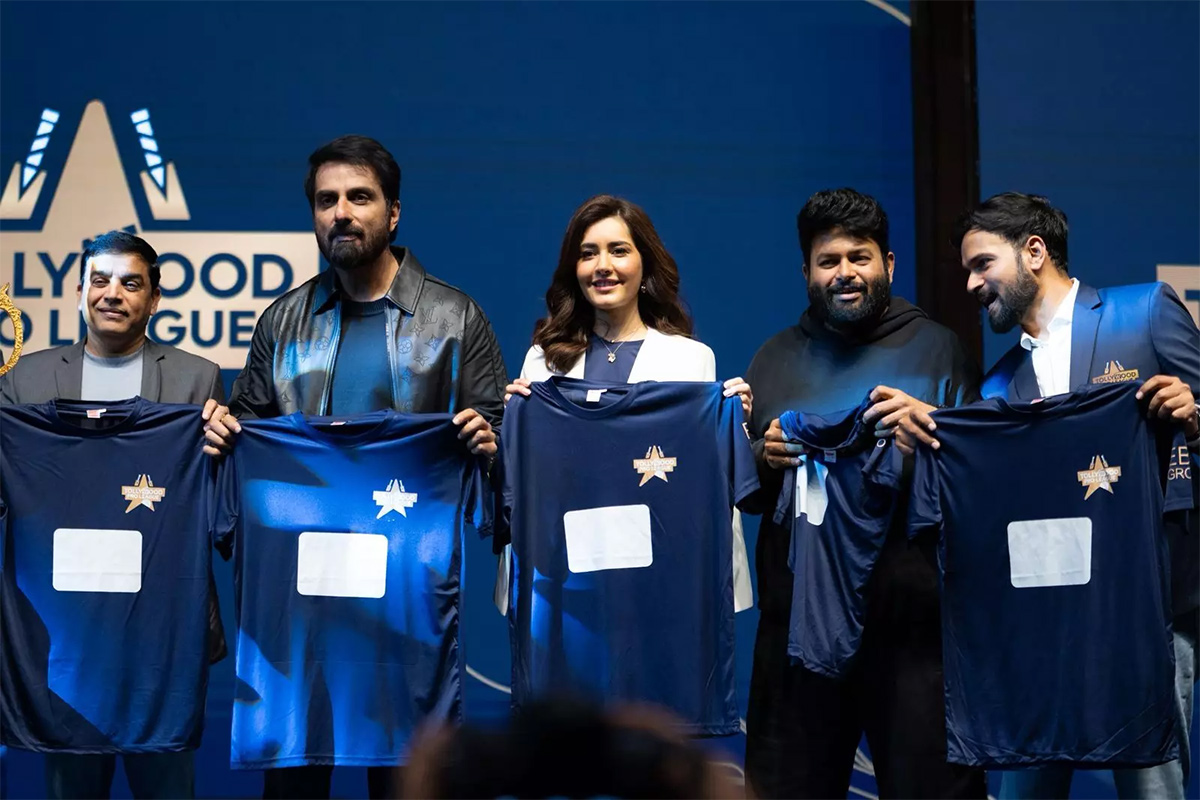 Hyderabad_20_20Tollywood_20Pro_20League_20cricket_20tourney_20Photos__20_2811_29.jpg 11