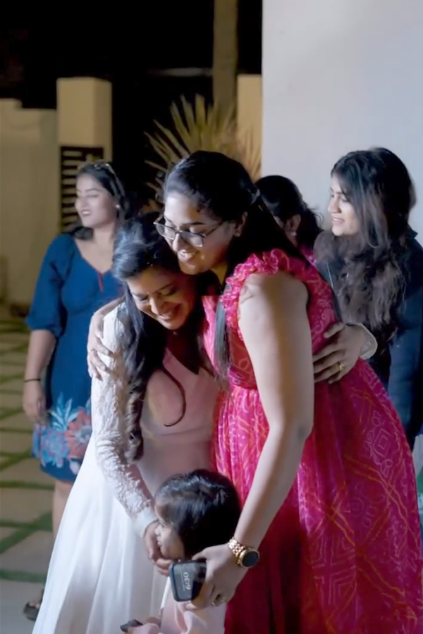 Bigg_20Boss_20Shivajyothi_20Hosts_20baby_20shower_20celebrations_20Photos_20_2810_29.jpg 5