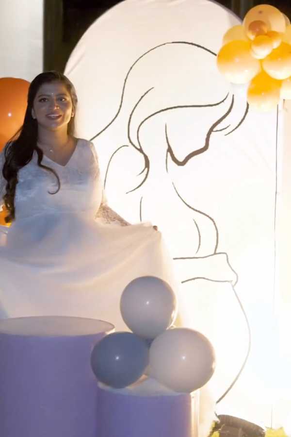 Bigg_20Boss_20Shivajyothi_20Hosts_20baby_20shower_20celebrations_20Photos_20_2814_29.jpg 9
