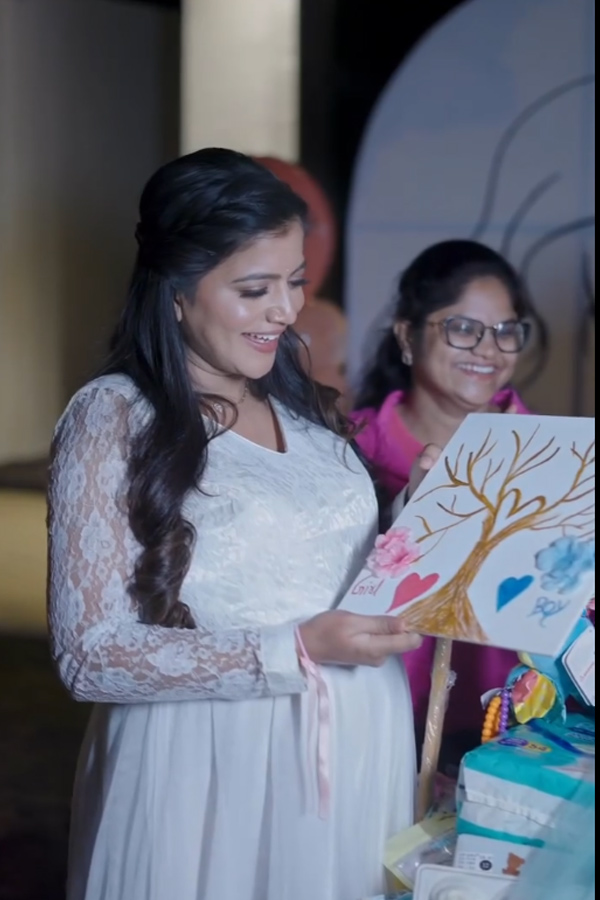 Bigg_20Boss_20Shivajyothi_20Hosts_20baby_20shower_20celebrations_20Photos_20_2825_29.jpg 20