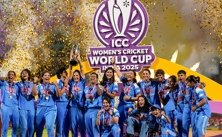 india_20wmns.jpg