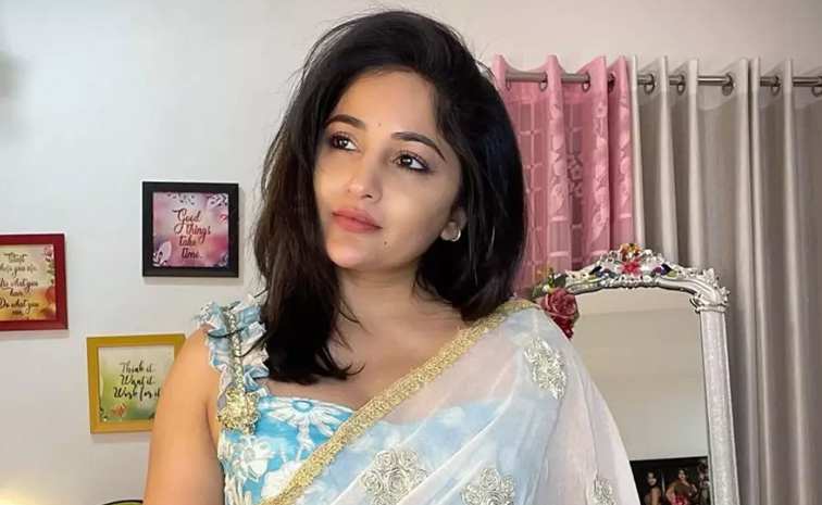 actress-madhavi-latha.jpg