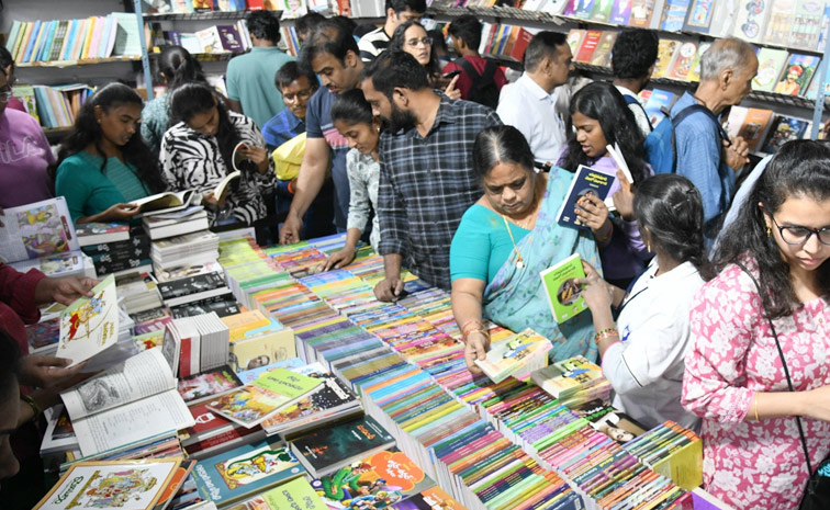 Bookfair1.jpg