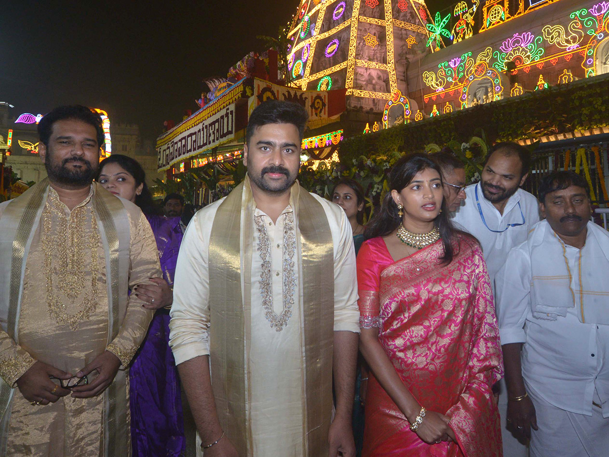 Vaikuntha_20Ekadashi_202025_20_20Huge_20Devotees_20Rush_20At_20Tirumala_20Photos_2.jpg 2