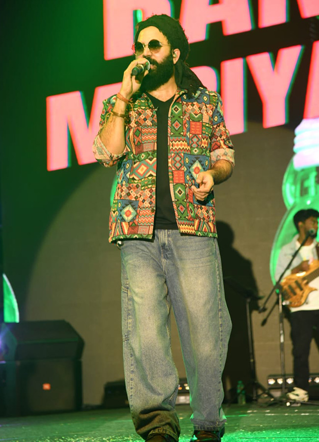 New_20Year_202026_20Celebrations_20in_20Hitech_20City_20_285_29.jpg 5