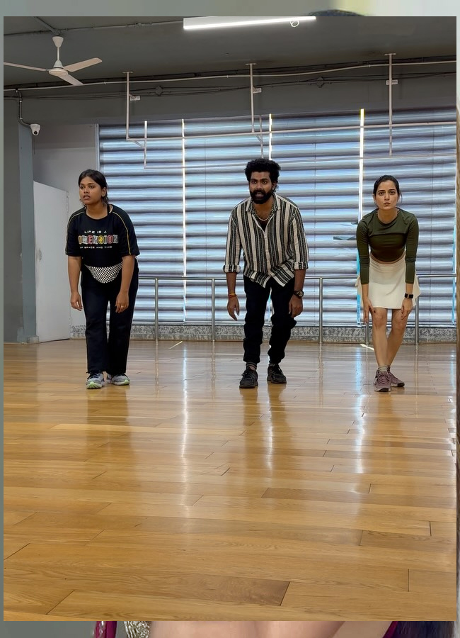 Aashika_20ranganath12.jpg 13