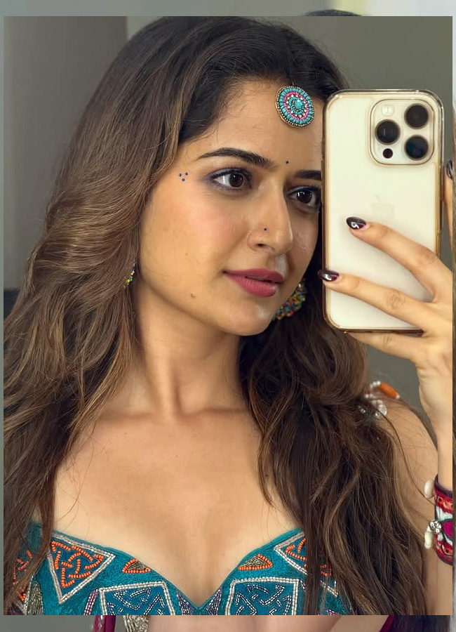 Aashika_20ranganath13.jpg 14