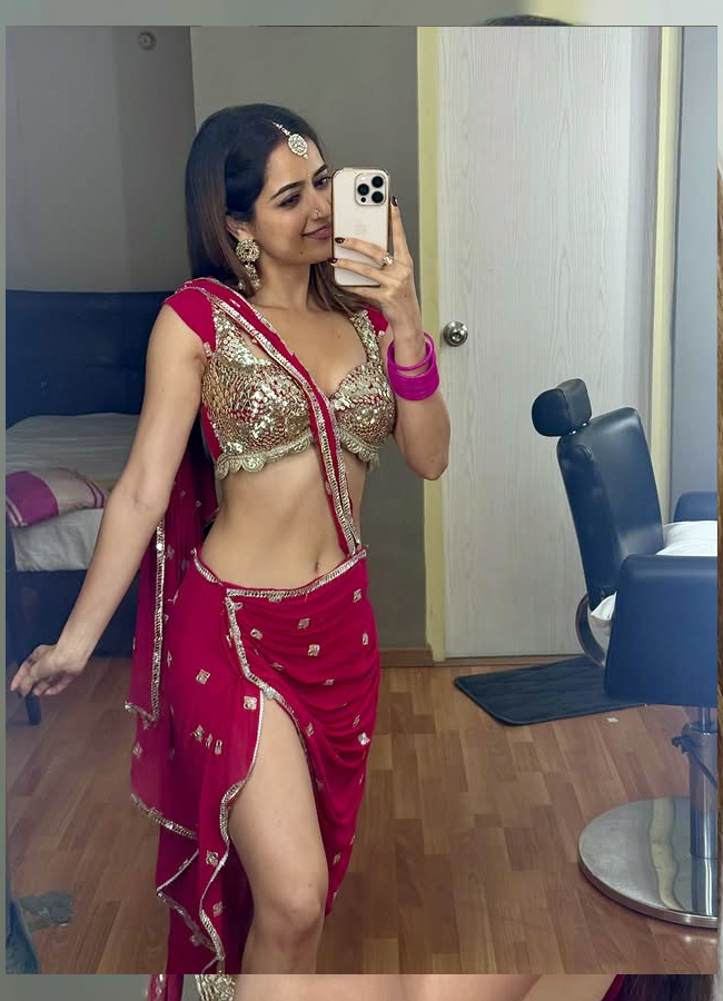 Aashika_20ranganath14.jpg 15