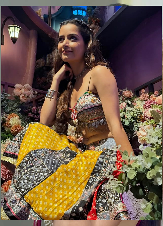 Aashika_20ranganath6.jpg 7