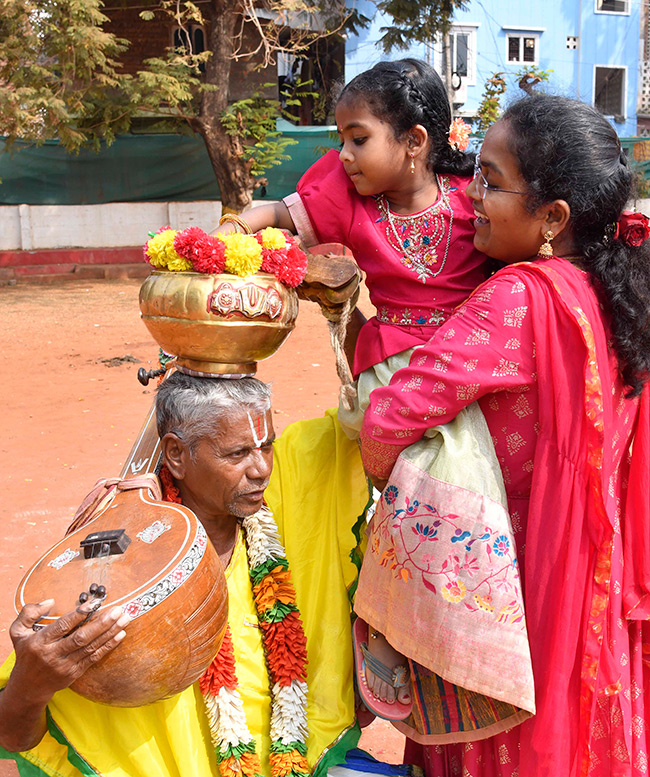 Sankranthi_20Sambaralu_202026_20At_20Vijayawada__20_284_29.jpg 4