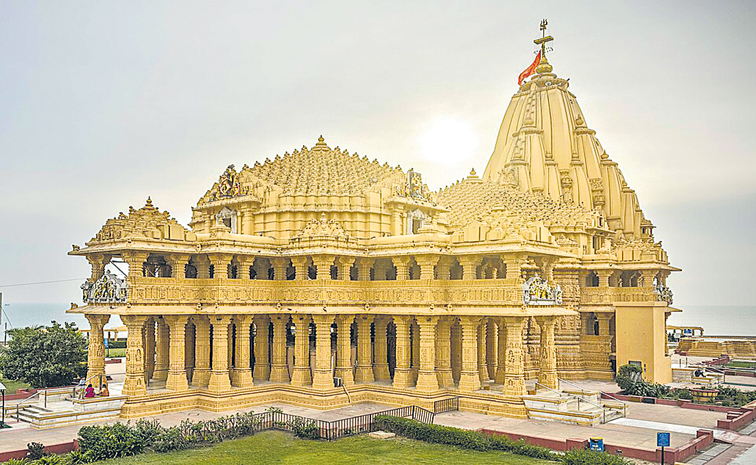 Somanath_mandir.jpg