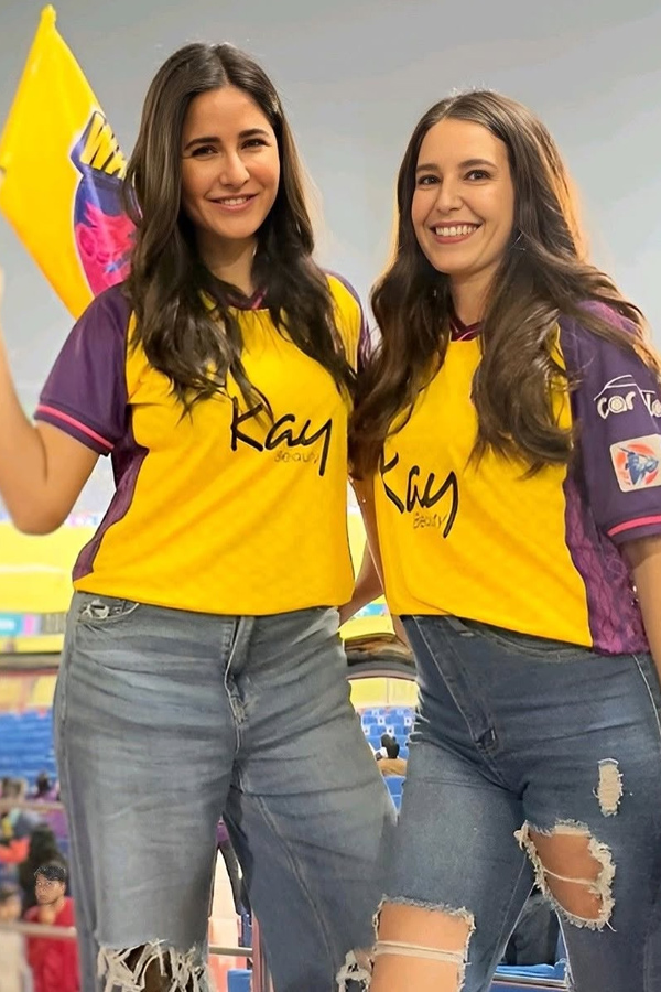 Katrina_20Kaif_20Sister_20Isabelle_20Kaif_20BIrthday_20Celebrations_20Photso_20_288_29.jpg 9